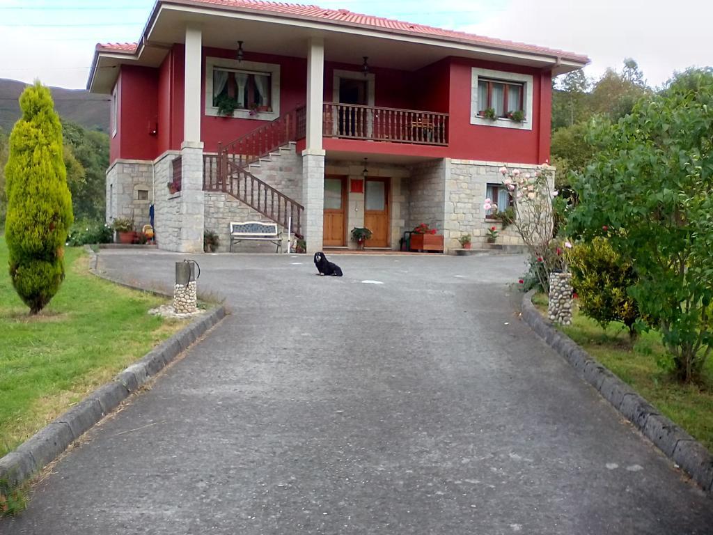 Apartments Aurora La Robellada de Onis Pokój zdjęcie